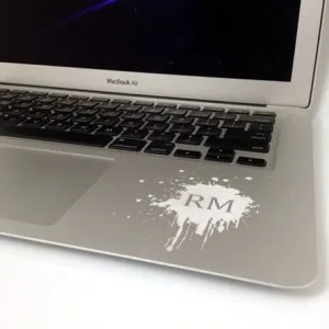 Lasersko graviran macbook Lasersko graviran macbook